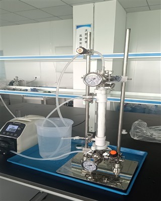 Sistemi di TFF in fibra cavo su scala di laboratorio in elaborazione a valle ...